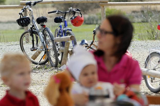 Las familias riojanas compartieron un gran día al aire libre durante el verano del año que está a punto de cerrarse. :: /Justo Rodriguez
