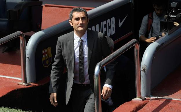 Ernesto Valverde, durante su presentación como técnico del Barça.
