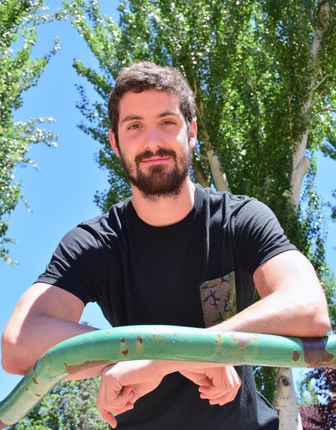 Borja Arévalo, mejor base de Leb Oro, durante un momento de la entrevista. :: miguel herreros