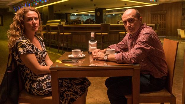 Lucía Quintana y Pepe Viyuela, en una escena de 'Matadero'. :: ANTENA 3/
