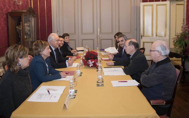 24 estudiantes de la UR harán prácticas este año en el Gobierno de La Rioja