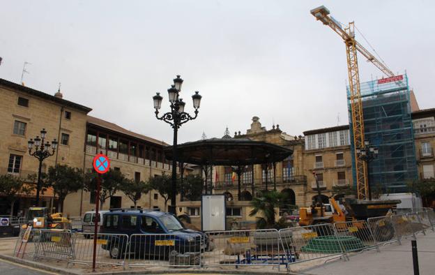 Obras en la Plaza de la Paz. /Diego Marín A.