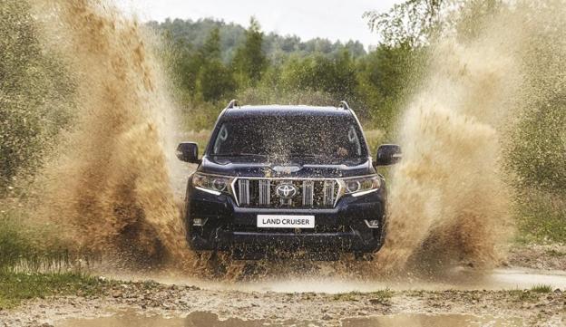 Toyota Land Cruiser. :: L.R.M./