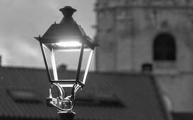 LED