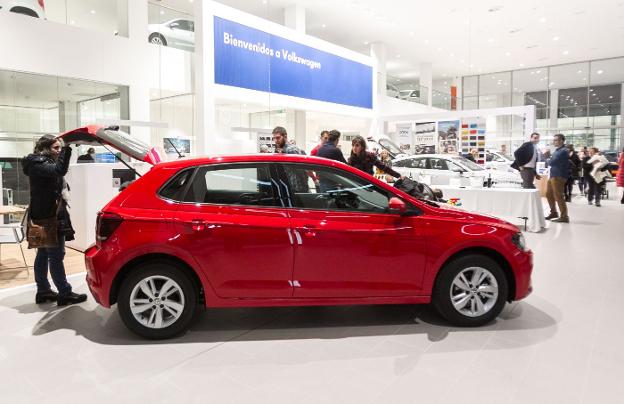 Presentación de vehículos Volkswagen en el concesionario de Logroño. /Fernando Díaz