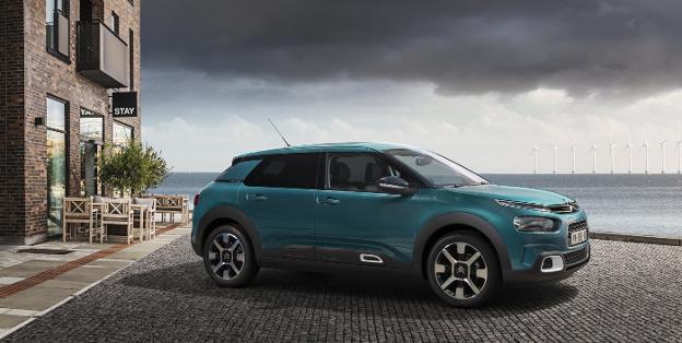 El nuevo Citroën C4 Cactus ya está a la venta en el mercado español. :: L.R.M./