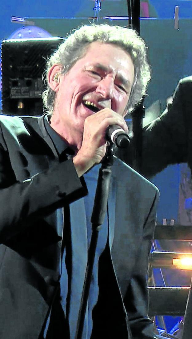 Sin 'feeling'. «El himno nacional no me pone tierno». :: josé antonio albornoz
/