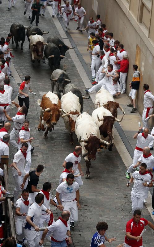 Fotos Los Toros De Jos Escolar Protagonizan Un Encierro R Pido Y