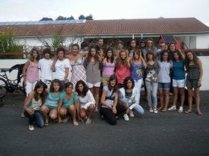 Algunos de los jóvenes que han participado estos días en el campamento. ::
M.F./