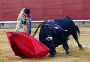 Urdiales cortó una oreja en Palencia // MERCHE DE LA FUENTE/