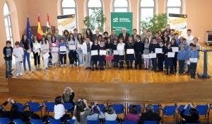 Entrega de premios en la Consejería de Educación. ::
S. TERCERO/