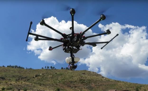 Drones para reforestar bosques calcinados en incendios forestales