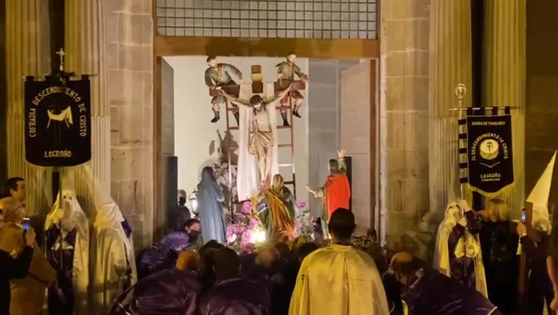 Entrada del Descendimiento en Palacio