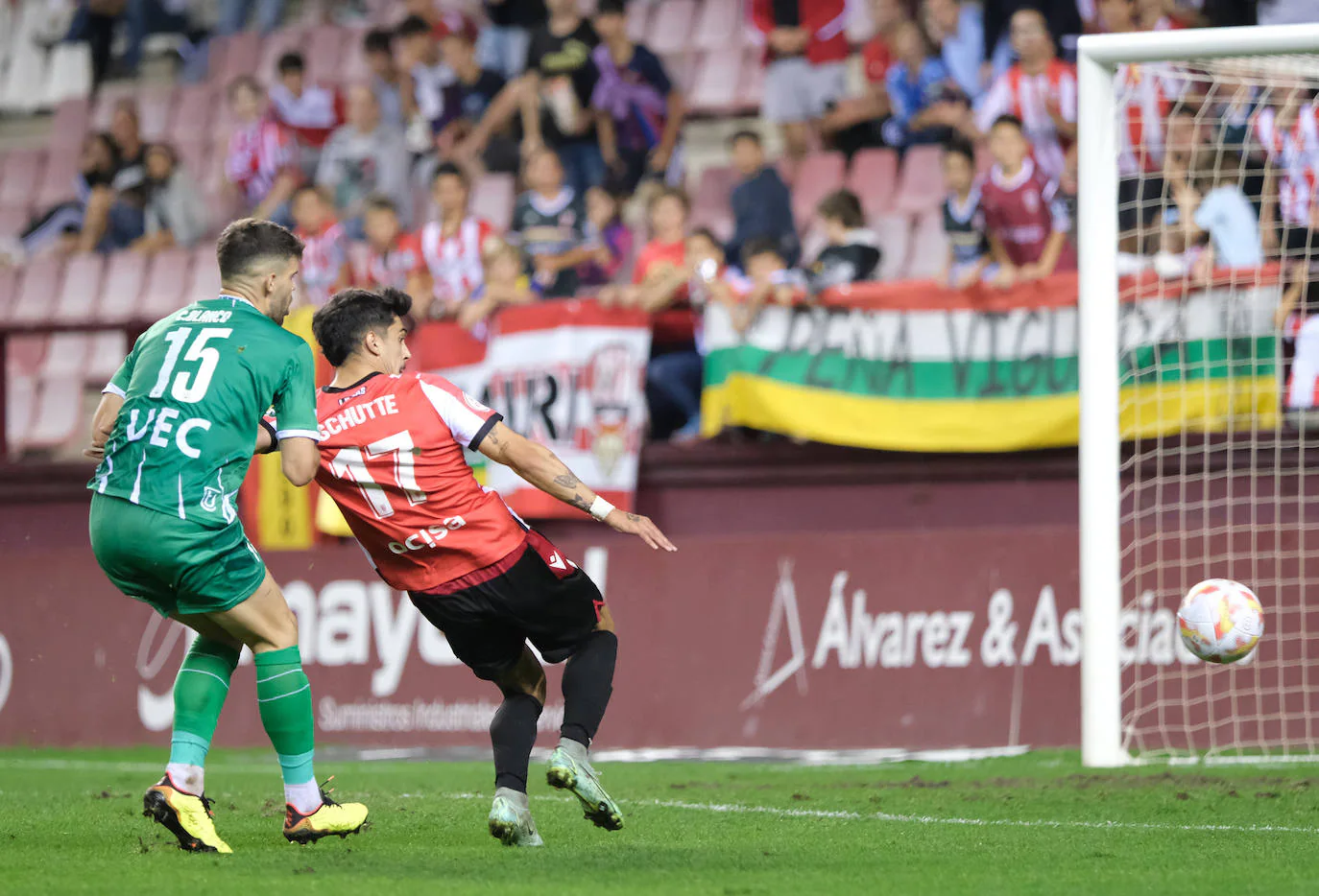 Unión Deportiva Logroñes. VAR - Página 28 Udl-cornella%20%2829%29